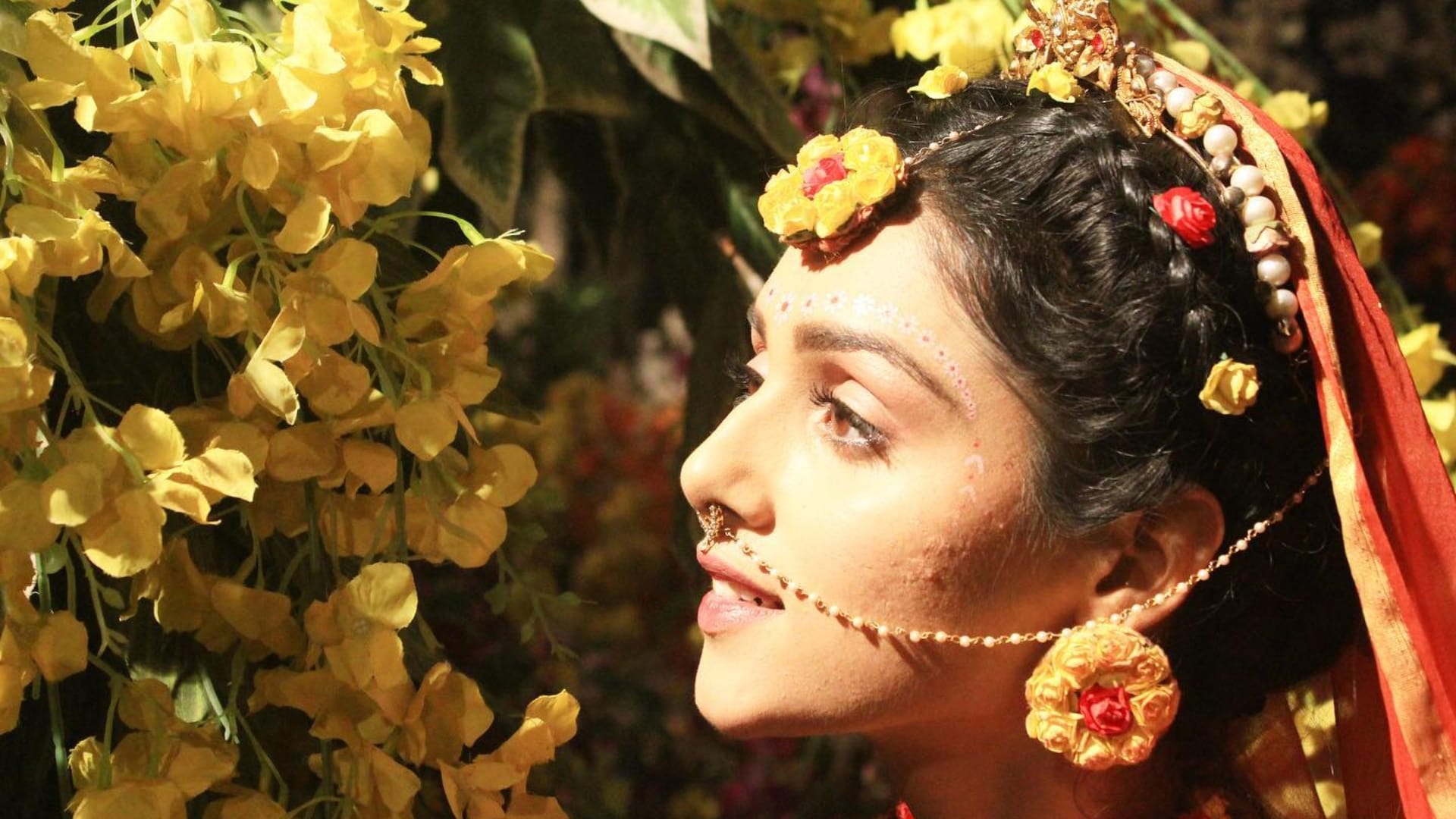 Janmashtami 2024 trendy outfit collection for puja inspired by Mallika Singh