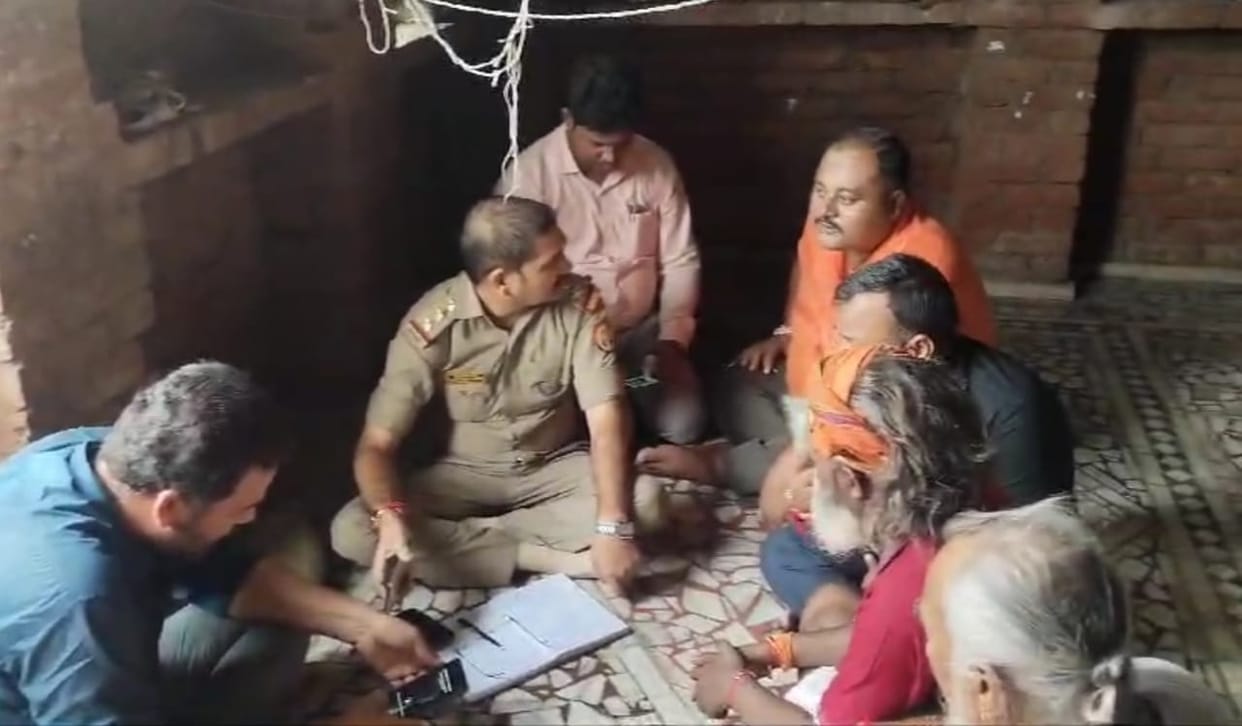 Anarchic elements broke the idols of the temple, Bajrang Dal created a ruckus and blocked the road