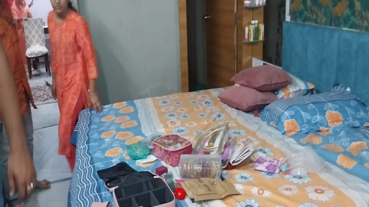 Chittorgarh: Thieves took away goods worth more than 7 lakhs, had gone to Bhilwara to celebrate Rakhi