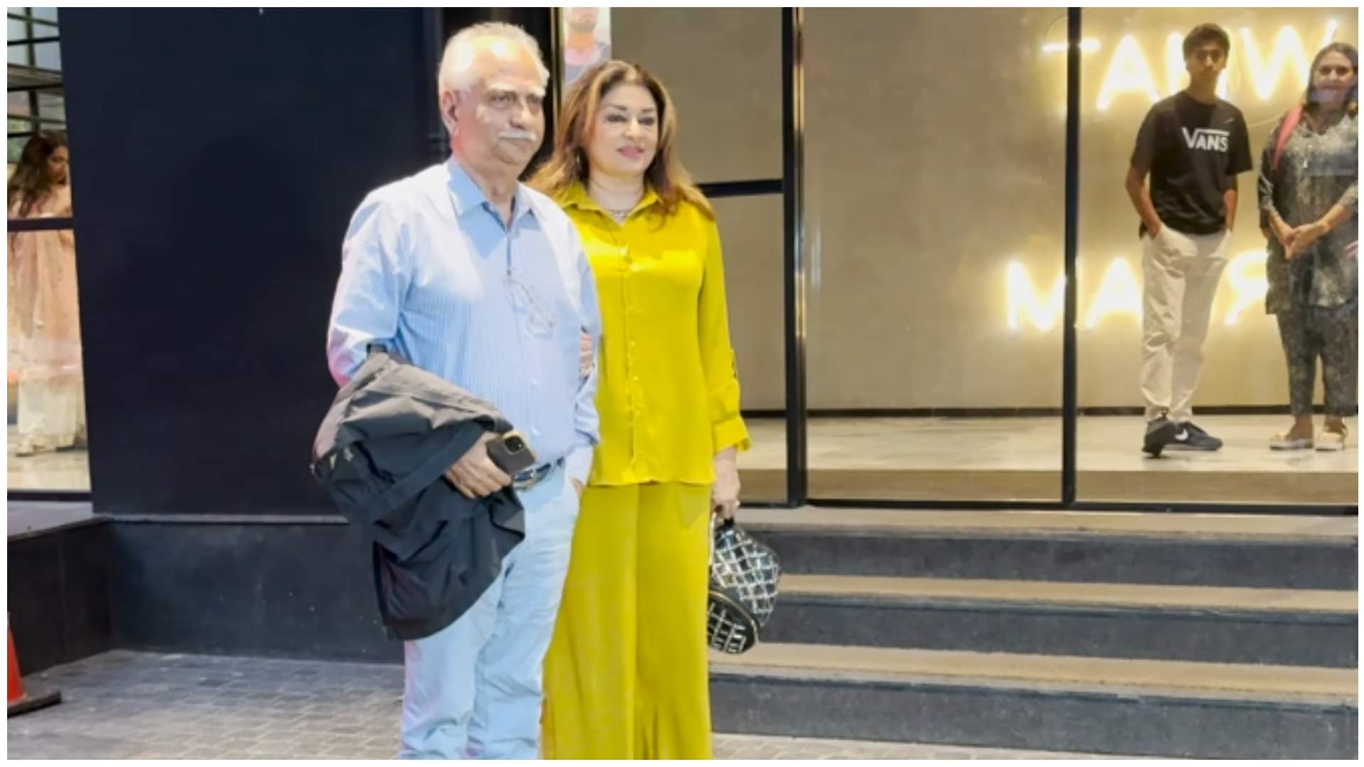 Javed Akhtar Shabana Azmi Ramesh Sippy Riteish Deshmukh and many more attended Angry Young Men Screening