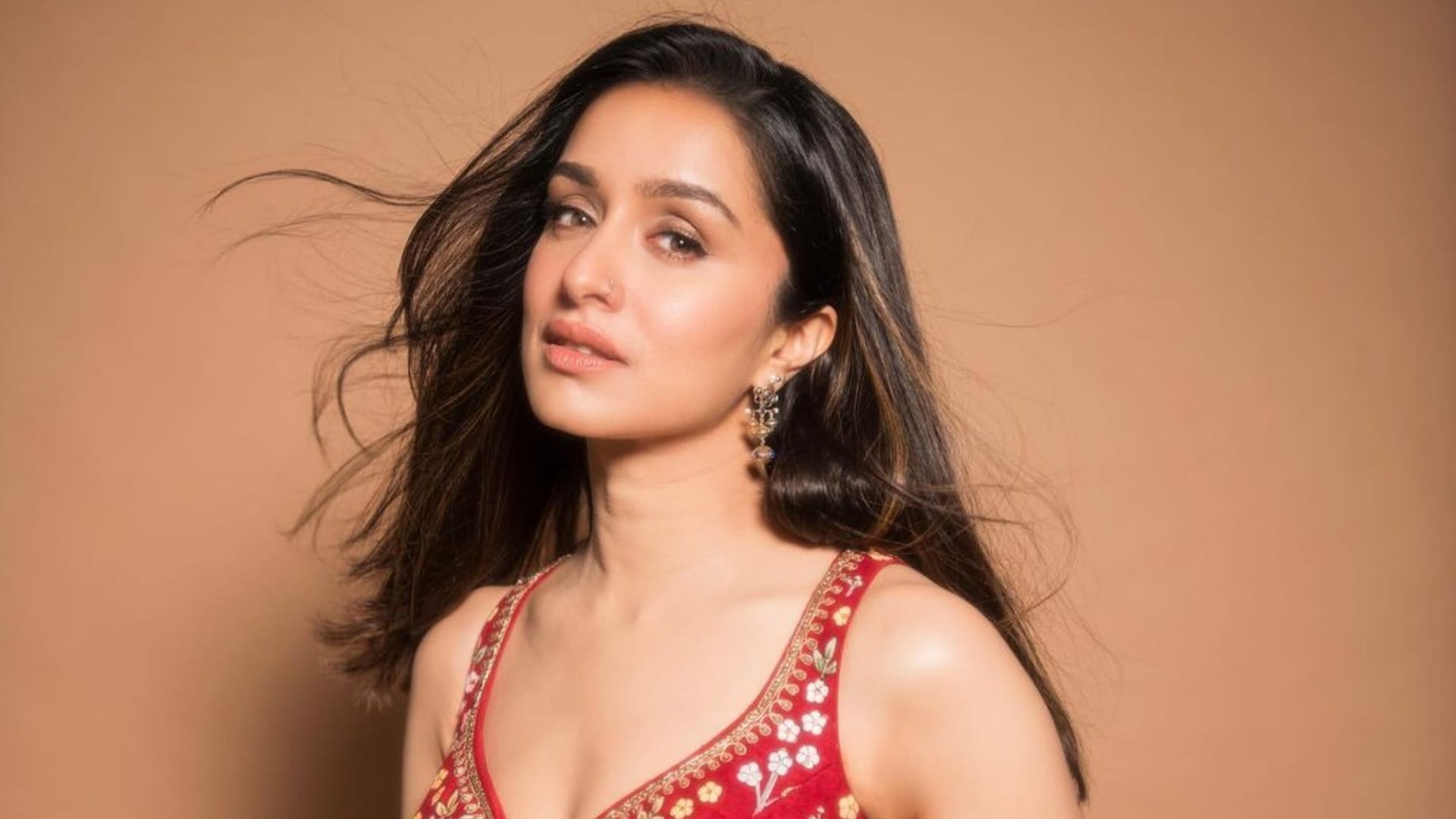 Stree 2 Shraddha Kapoor Beats Priyanka Chopra On instagram becomes 2nd most followed Indian Virat Kohli at Top