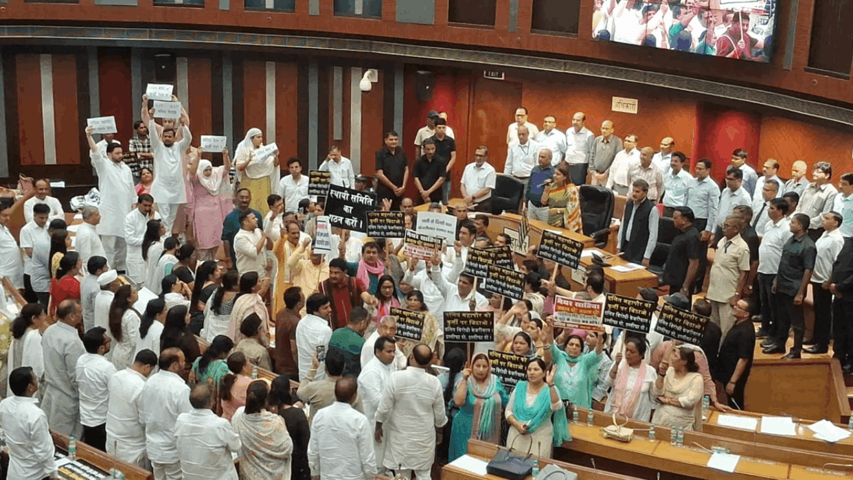 Three BJP councillors suspended during uproar in MCD House delhi