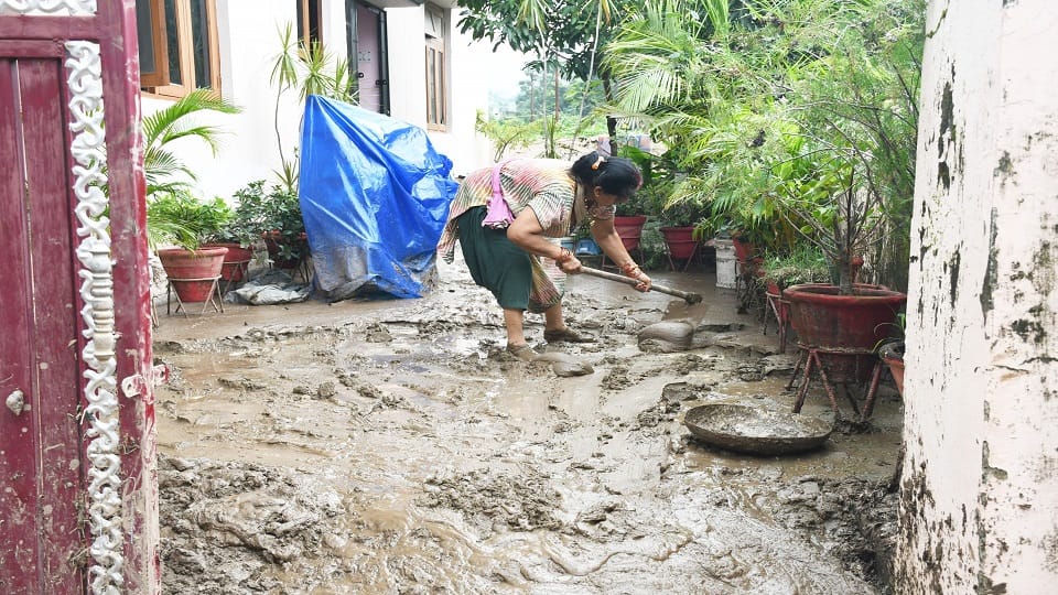 There was an outcry as soon as the Devkhadi drain started overflowing in haldwani