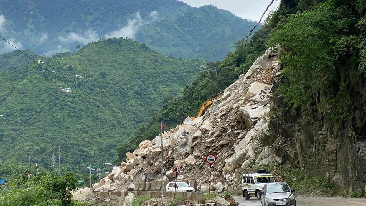 NH-21 will be closed for two hours two days a week rocks will be removed