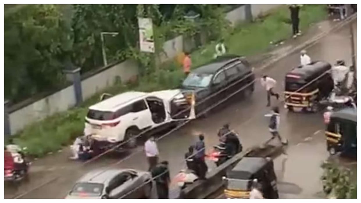 maharashtra thane road rage video suv hit twice car four injured