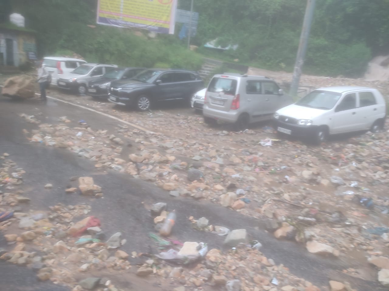 Uttarakhand Weather Heavy rainfall in tehri and karnaprayag Roads Washed away Disaster Photos