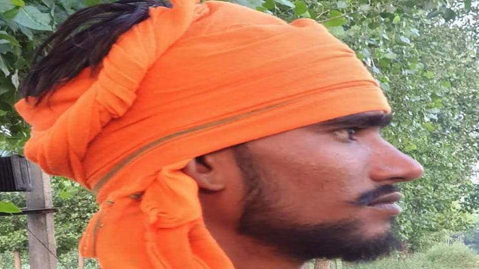 Saharanpur: Love marriage, unemployment, wife was running the house... young man hanged himself under stress