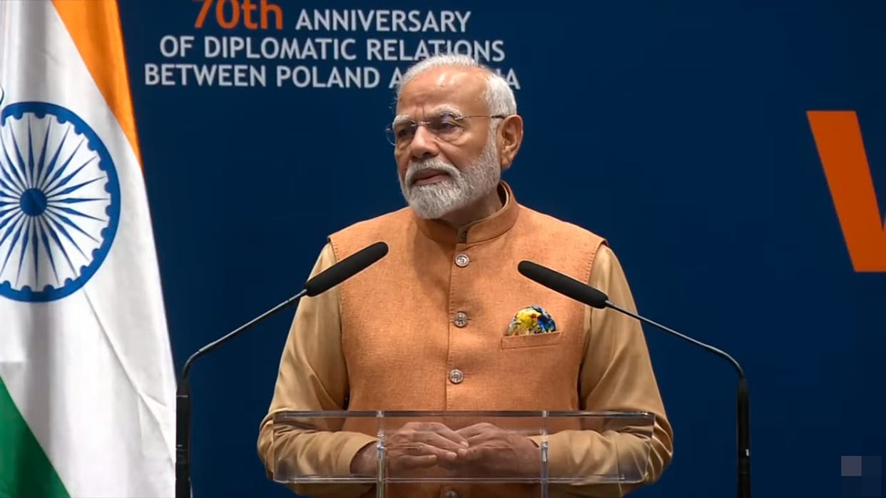 PM Modi Poland Visit LIVE Updates Address to Indian Community News in Hindi