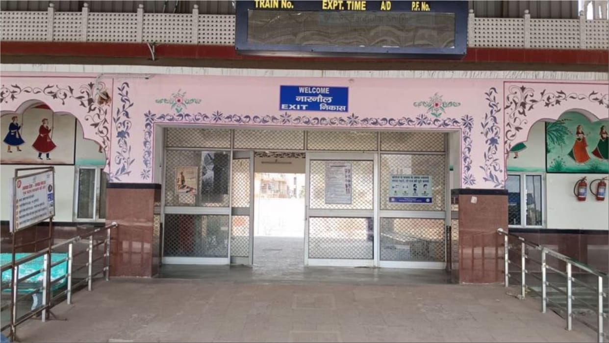 Railway News: Tanakpur-Daurai tri-weekly special train started