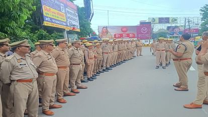 Bharat Bandh news people protest against decision on reservation in Shahjahanpur