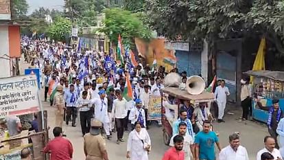 Bharat Bandh news people protest against decision on reservation in Shahjahanpur