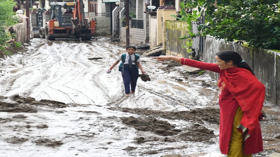 There was an outcry as soon as the Devkhadi drain started overflowing in haldwani