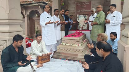उस्ताद बिस्मिल्लाह खां के पुण्यतिथि पर नमन।
