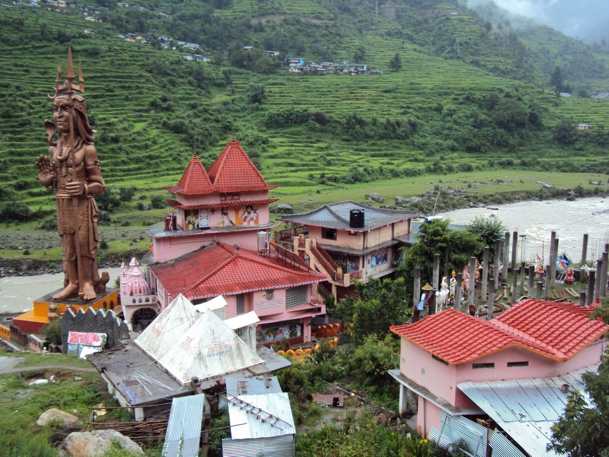Pilot Baba ashram in Uttarkashi was in controversy from very beginning JCB remove encroachment