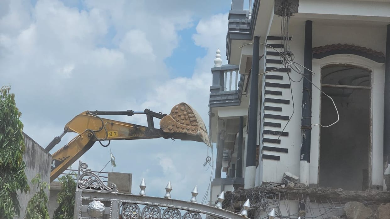 250 Booked In Chhatarpur Violance Case, JCB In Action On CM Mohan Yadav Instruction