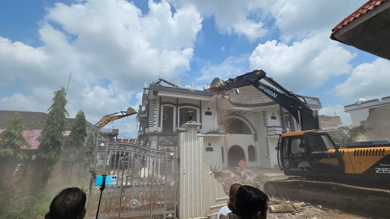 250 Booked In Chhatarpur Violance Case, JCB In Action On CM Mohan Yadav Instruction