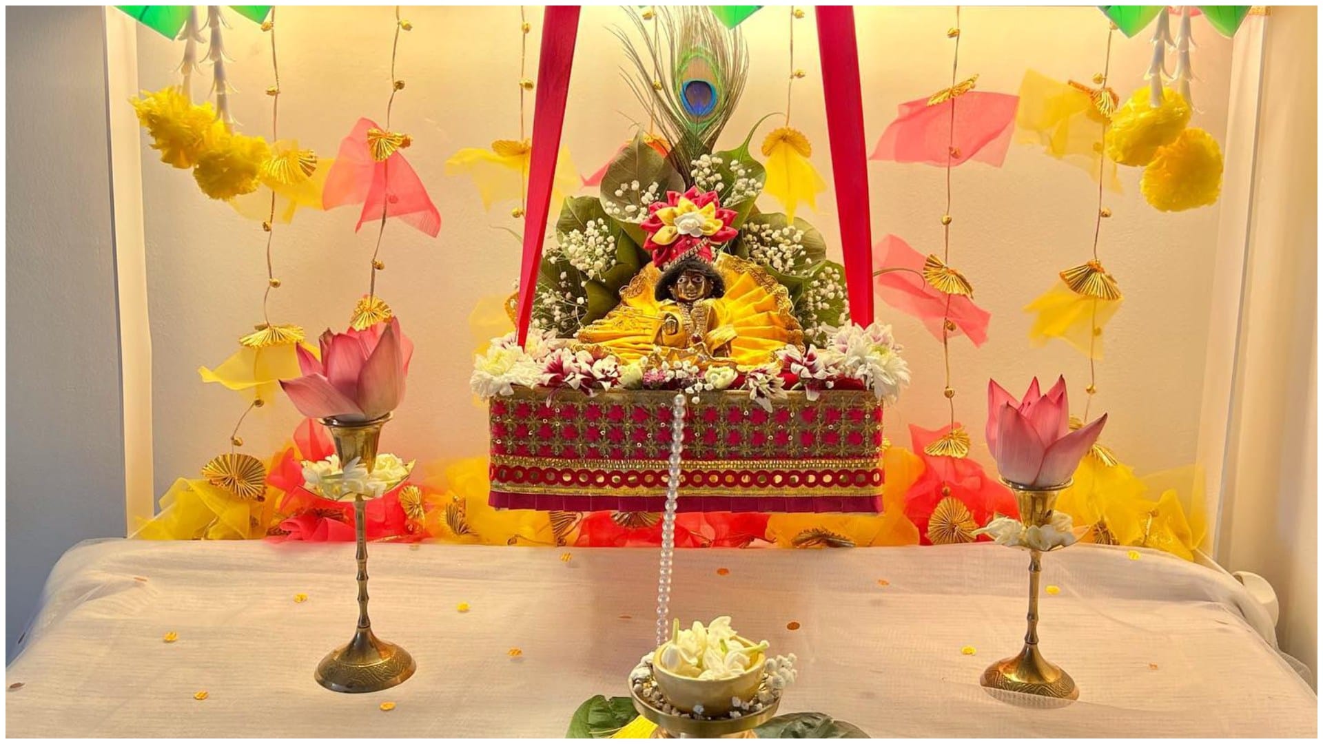 krishna janmashtami 2024 shubh muhurat puja vidhi and shubh yog time