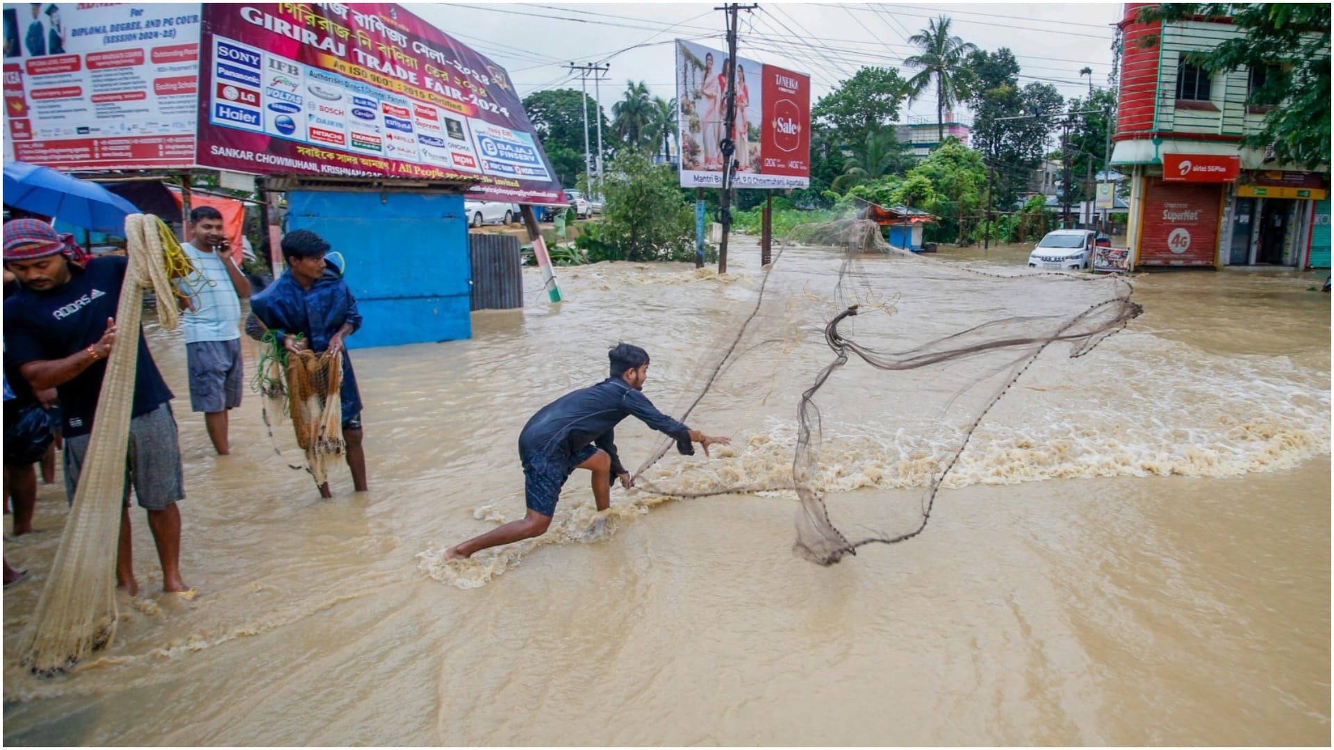22 people killed in Tripura flood landslides and two was missing rescue operations starts by NDRF