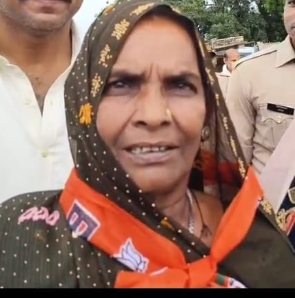 By-election: BJP's Parvati became block chief of Dhanpatganj, got 42 votes