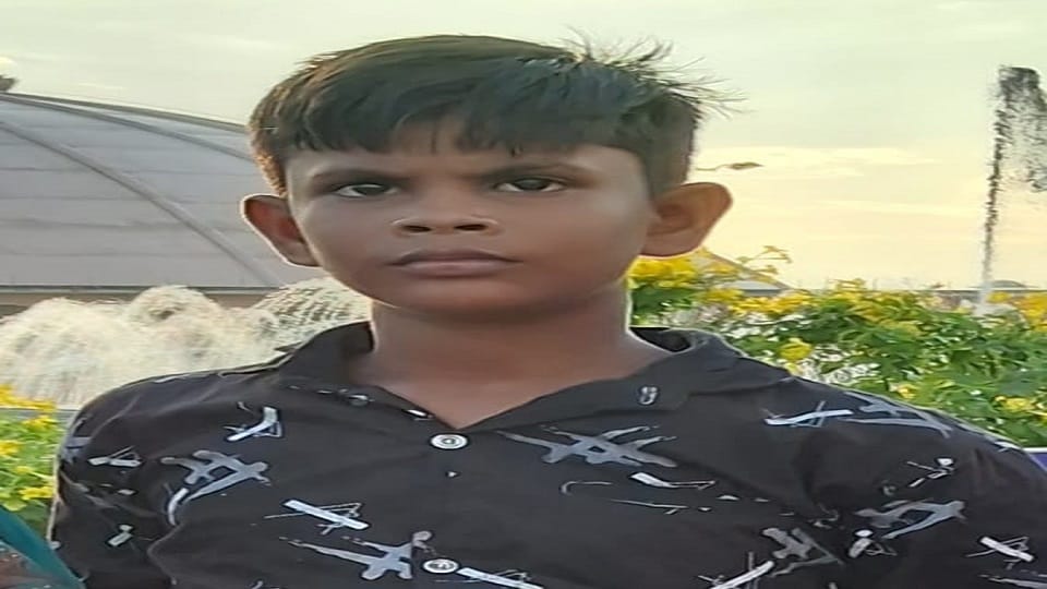 Truck crushed teenager riding bike in Atrauli, painful death