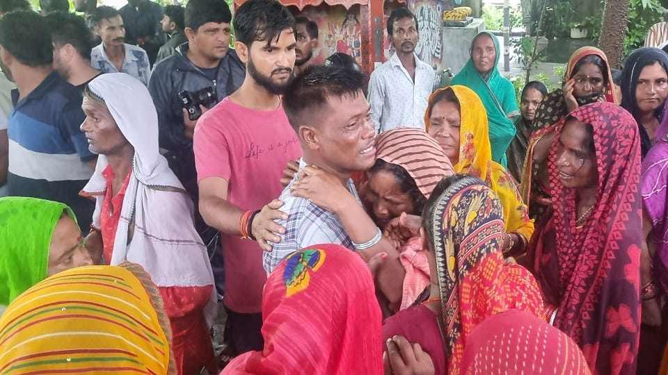 Uttarakhand News: Pregnant Jyoti traveling in e-rickshaw dies due to car collision in rudrapur