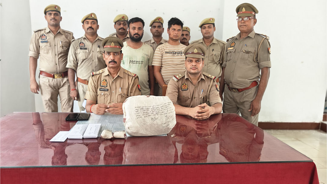 Deoria police recovered smuggled hashish and brown sugar worth Rs 1.15 crore