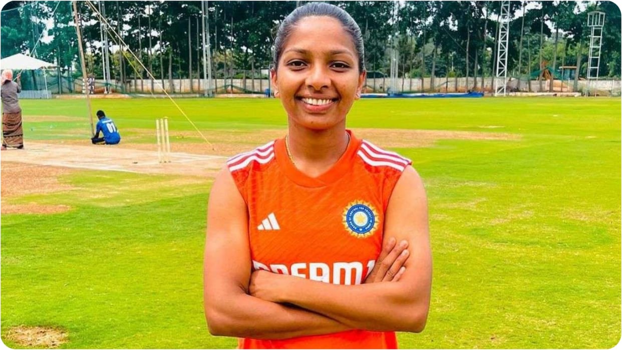 India A vs Australia A unofficial Test first day match report in hindi Minnu Mani and Priya Mishra shines