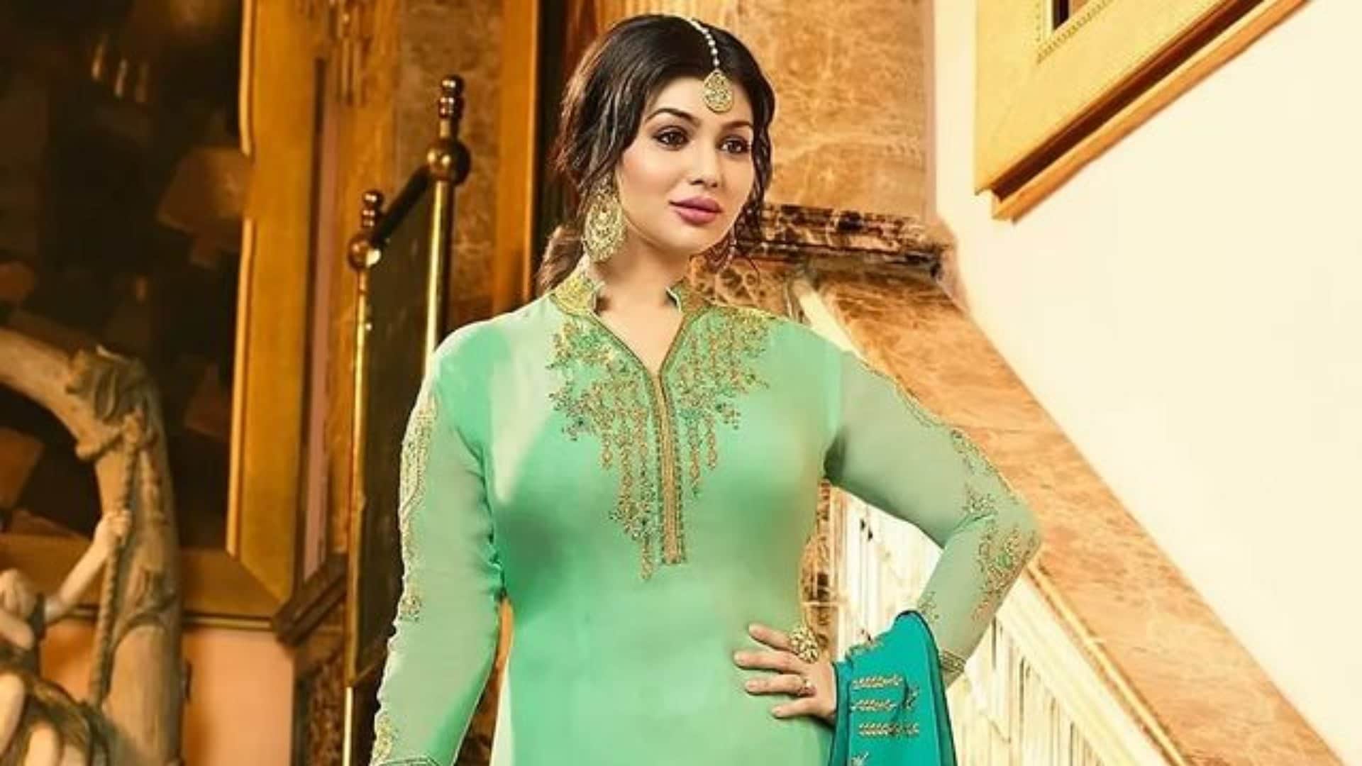 Ayesha Takia officially deleted her Instagram handle After Getting Brutally Trolled For Plastic Surgery