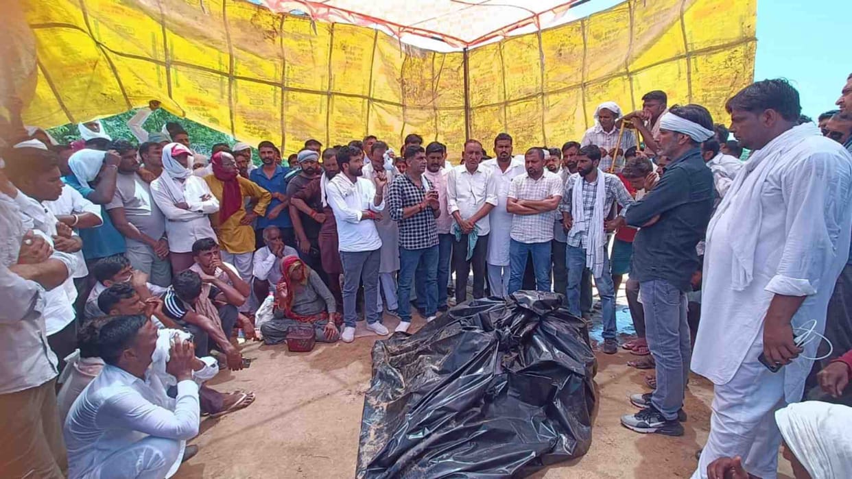 Suratgarh News: Ruckus over hunting of Nilgai in Rajiyasar, two accused arrested with weapons