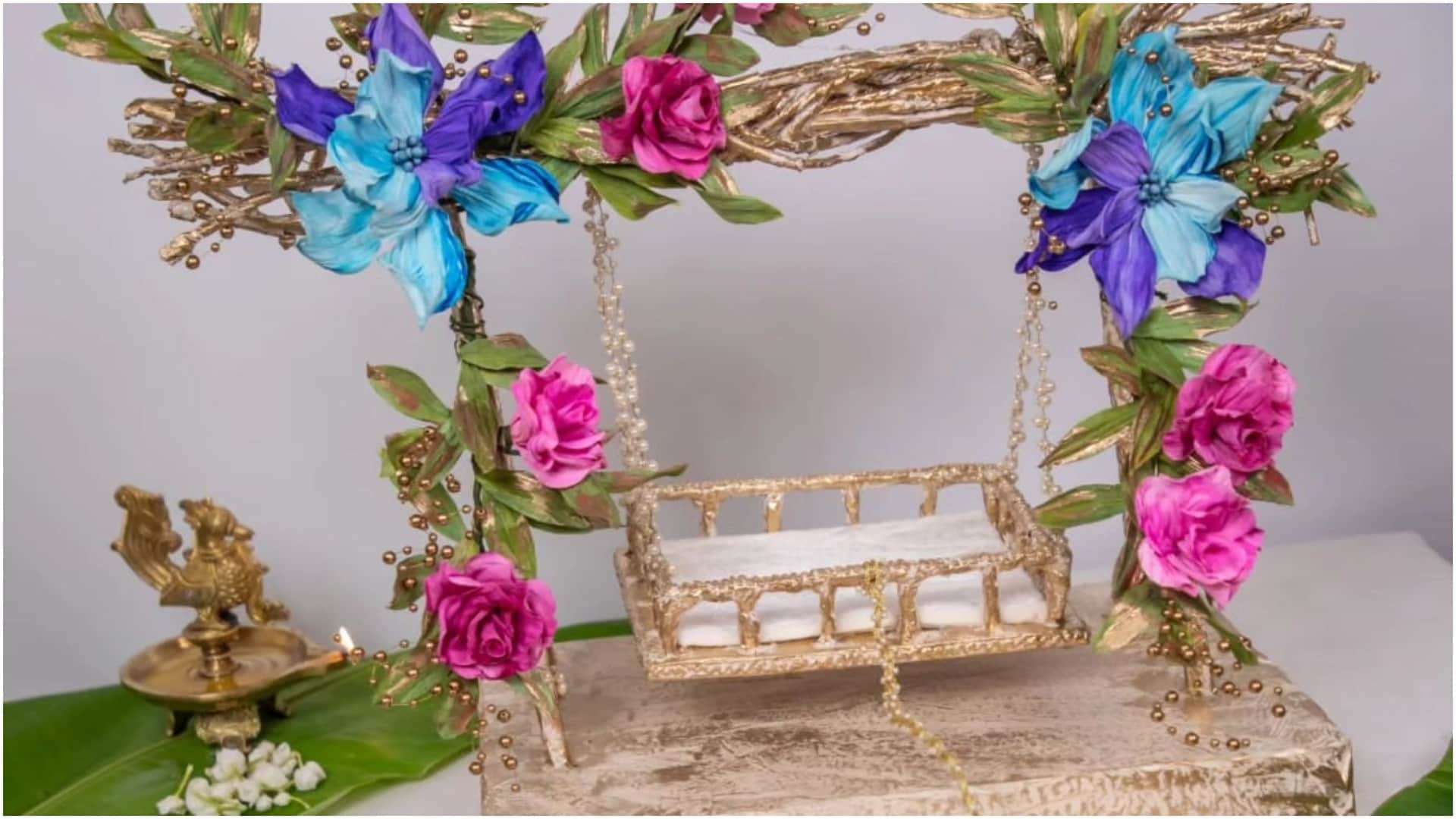 Janmashtami 2025 How to Decorate Laddu Gopal’s Jhula Decoration Ideas Image