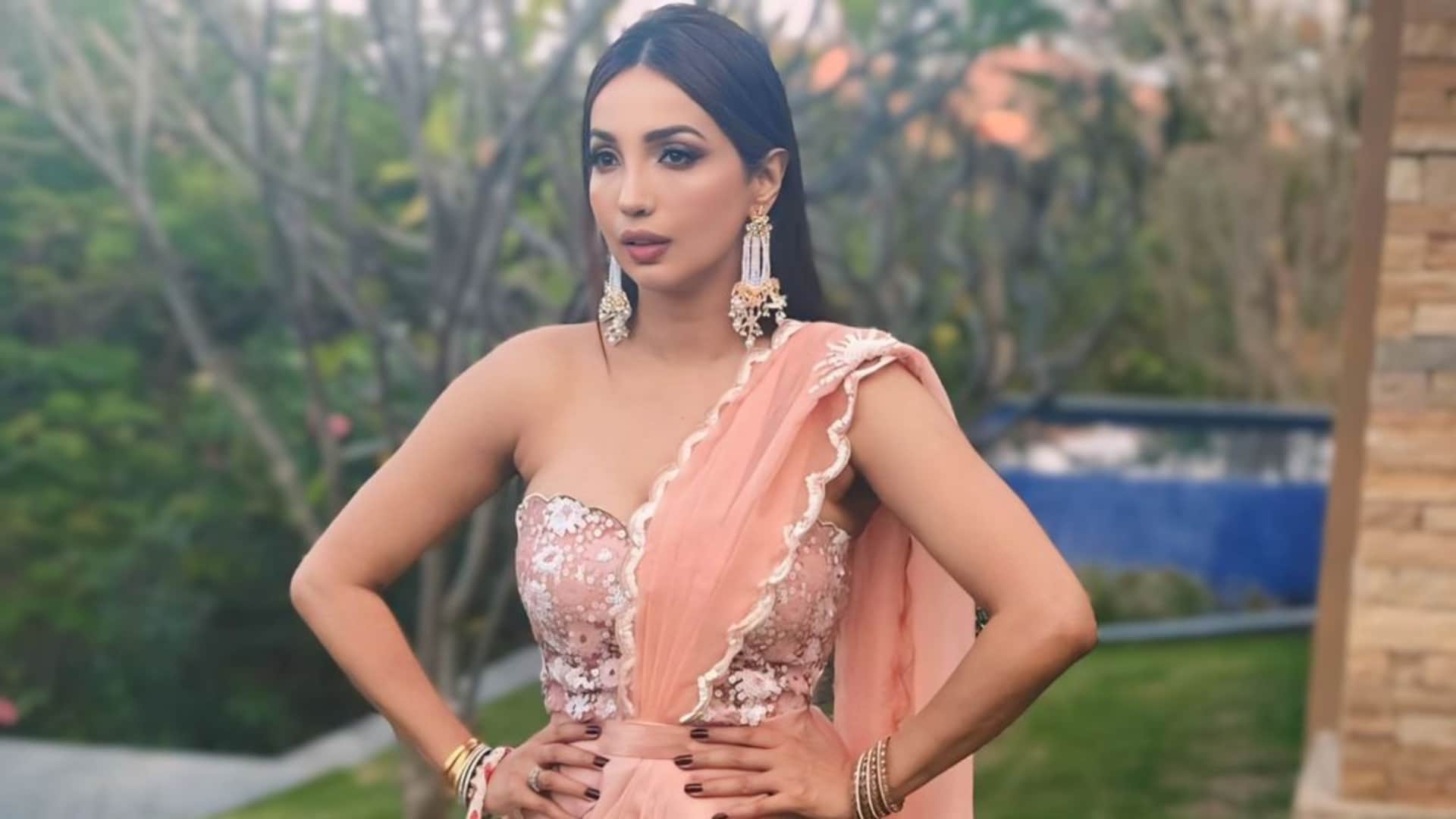 Phir aayi haseen dilruba script writer kanika dhillon raise voice on womens security on workplace