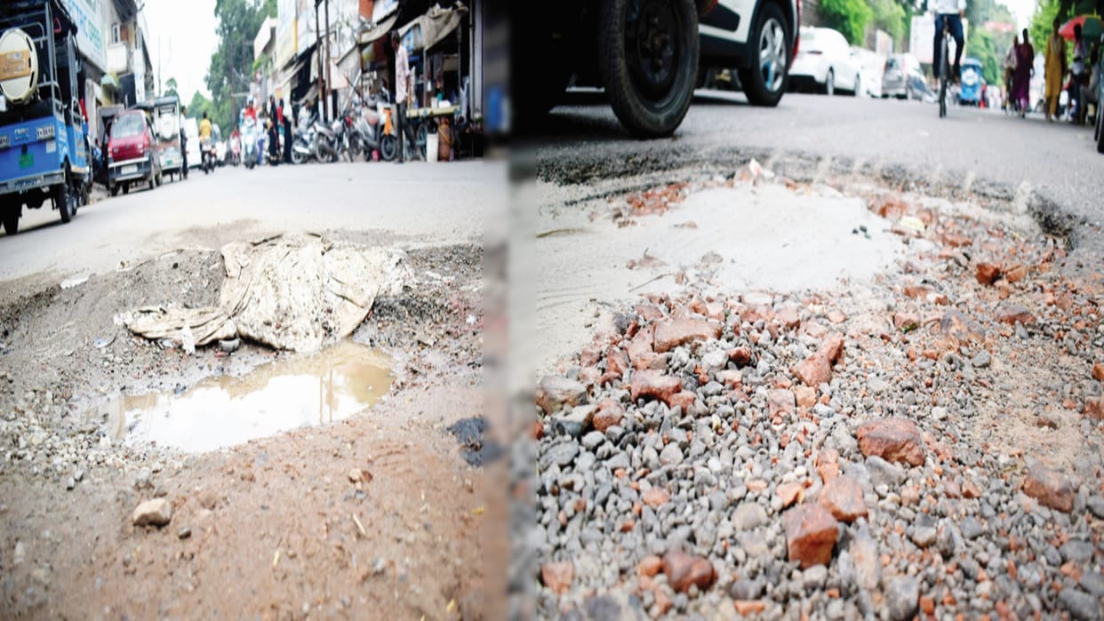 Meerut: Roads built at a cost of Rs 80 crores could not withstand even one season of rain, pothole filling