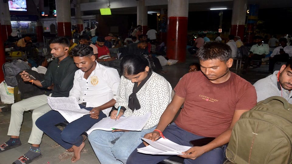 B.Tech-MBA people also in line to become constable