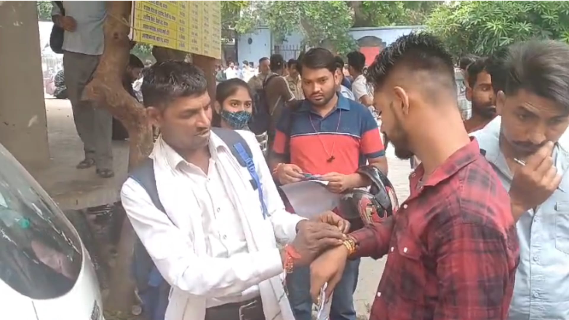 Police recruitment exam: Strict monitoring, even watches and Rakhis were removed
