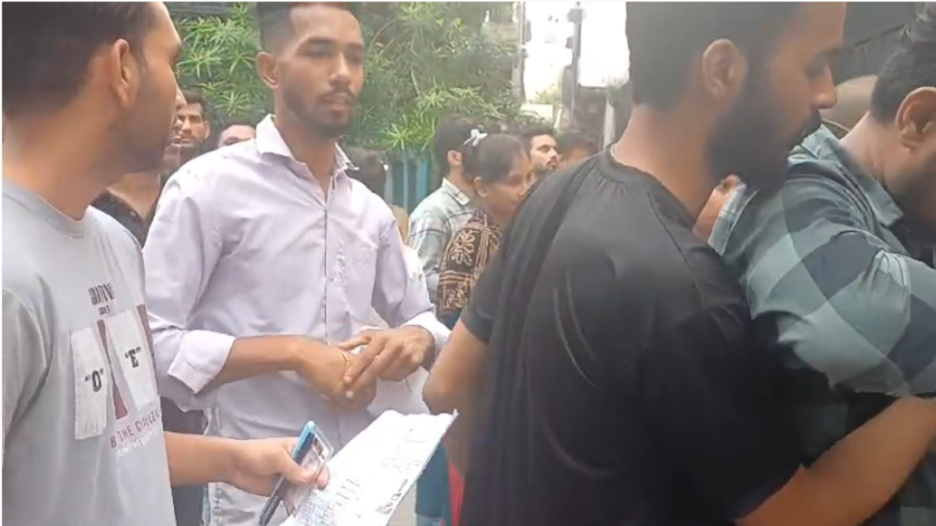 Police recruitment exam: Strict monitoring, even watches and Rakhis were removed