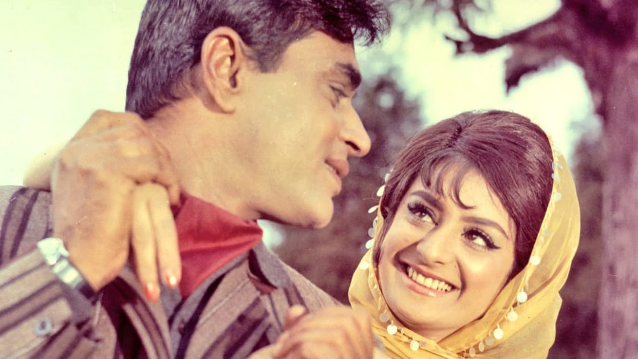 Saira Banu birthday special story dilip kumar is not her first love she was likes married actor rajendra kumar