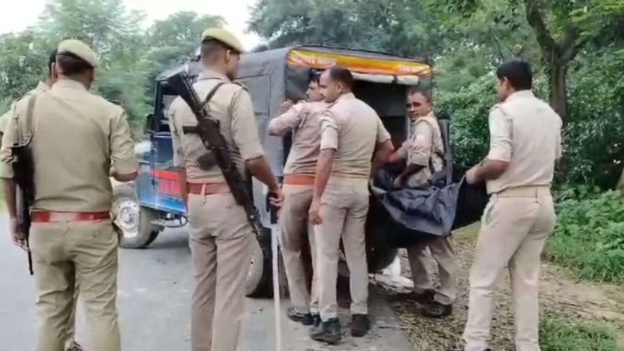 young man went out morning walk was shot in azamgarh miscreants escaped deceased also pistol