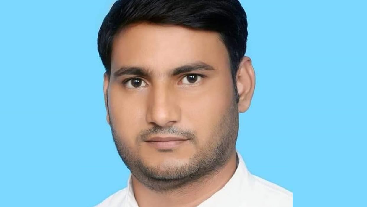 Shravasti: A zila panchayat member's body found in a river.