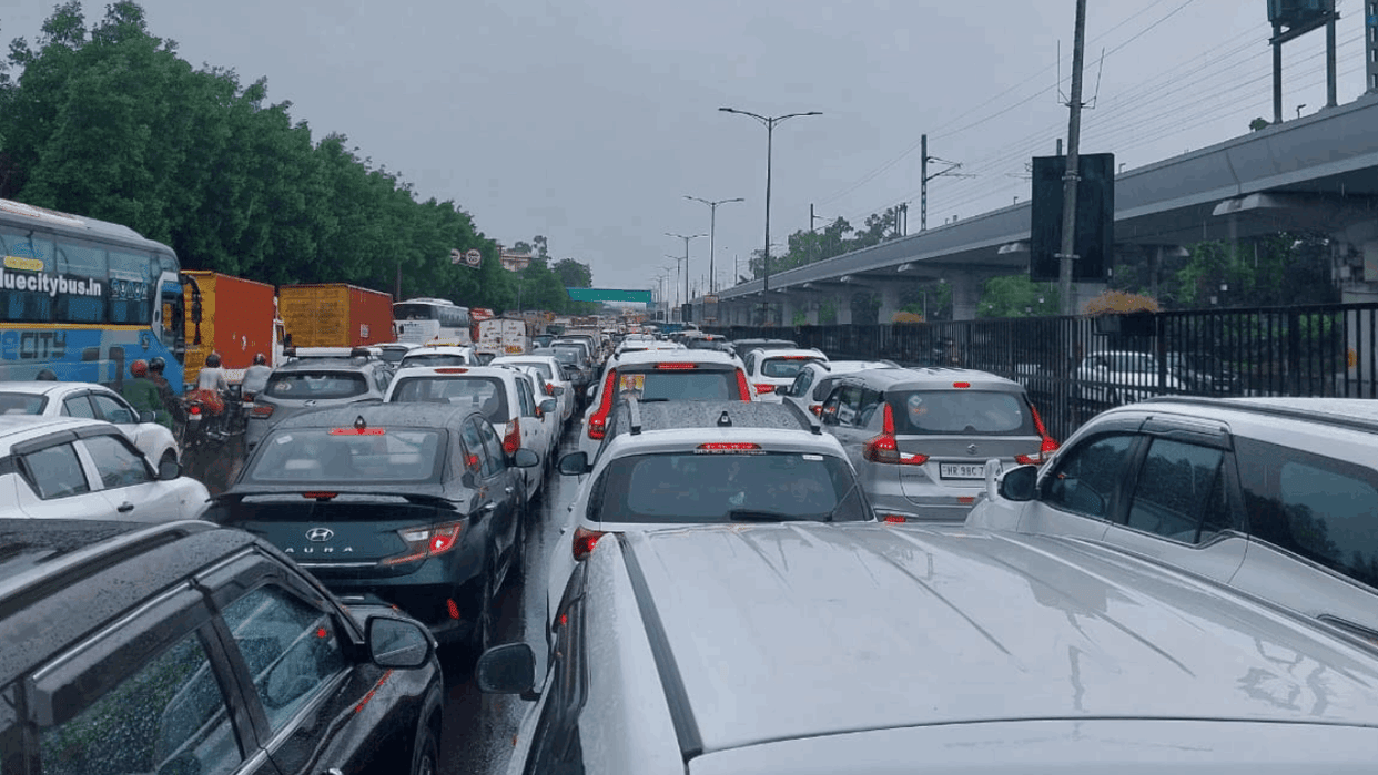 long traffic jam on many roads in delhi due to heavy rain today haryana election leaders