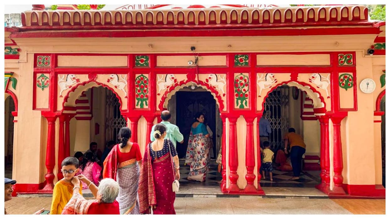 bangladesh hindu muslim came together to save dhaka ancient dhakeswari temple after sheikh hasina government