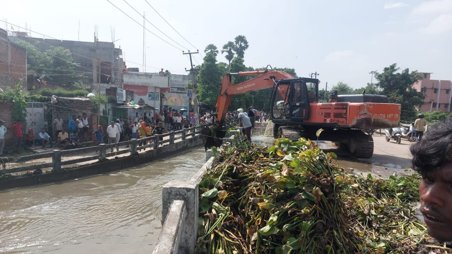 Bihar: Many areas in Bihar Sharif submerged due to floods, water entered a dozen localities; Panchane river