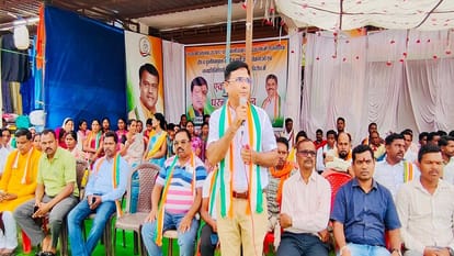 CG Congress Protest Opposition to arrest of Devendra Yadav Congress demonstrations across state