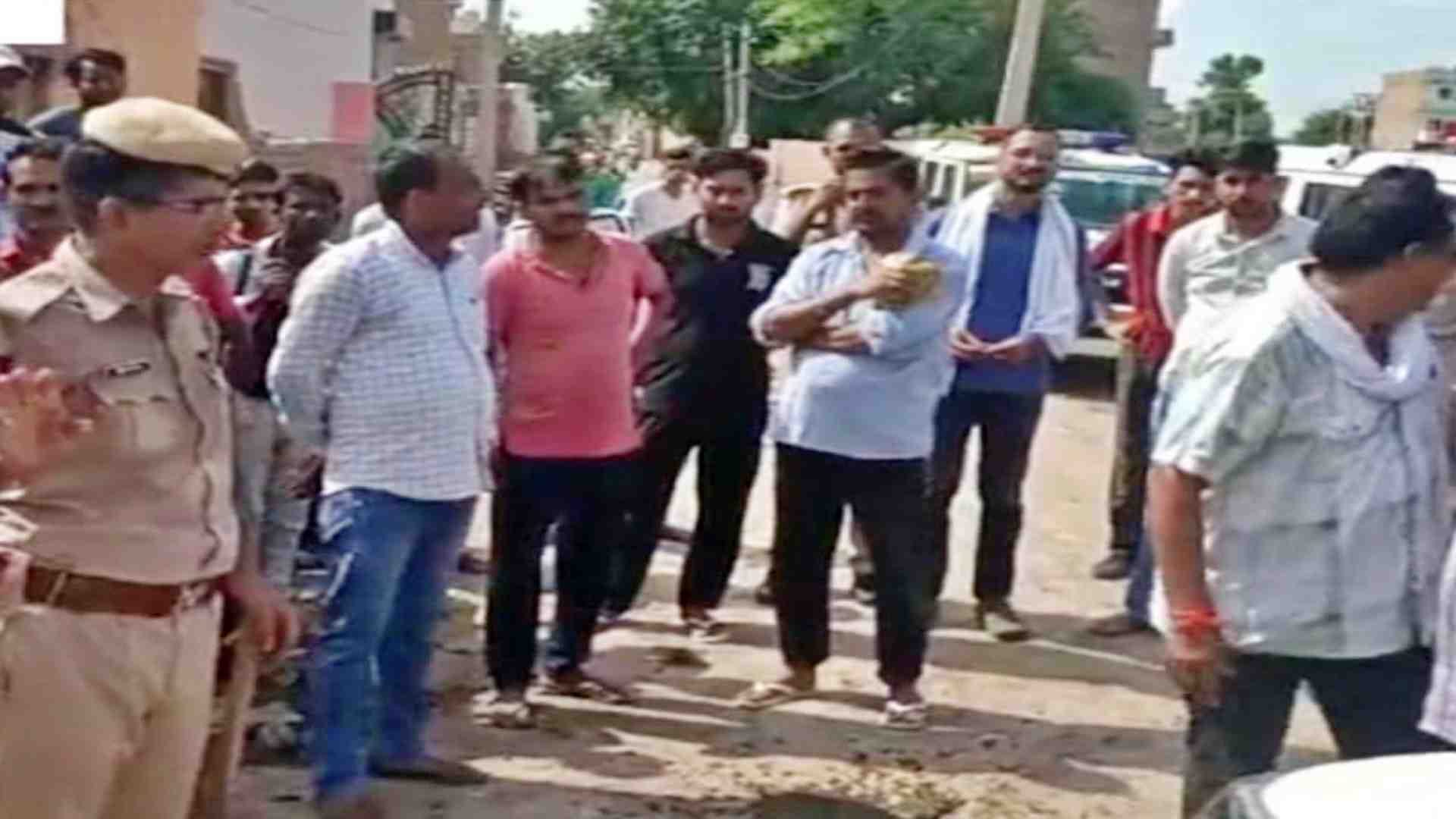 घटना के बाद मौके पर पहुंची पुलिस।