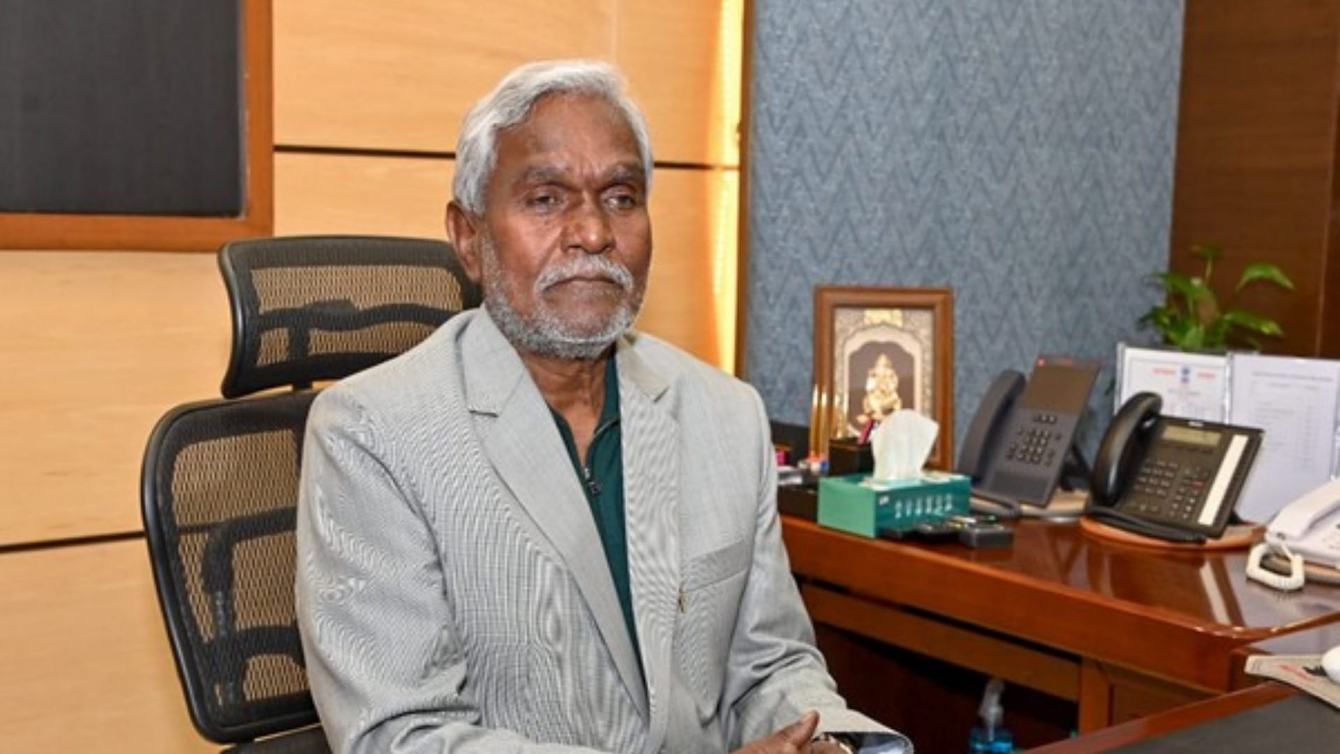 झारखंड को दिलाऊंगा नई पहचान- चंपई सोरेन