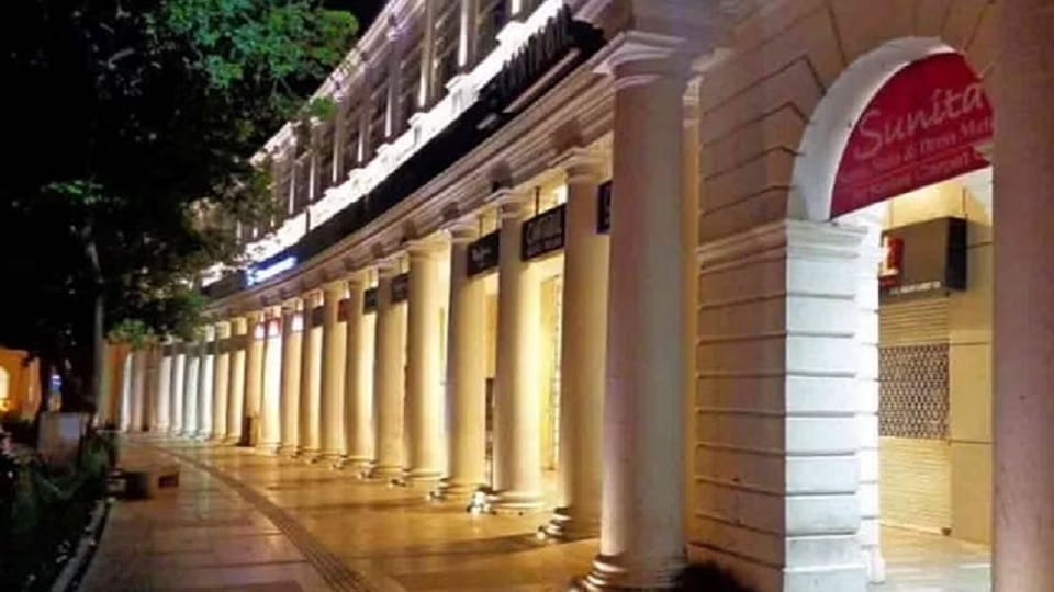Obscene clip played on advertisement board in Connaught Place