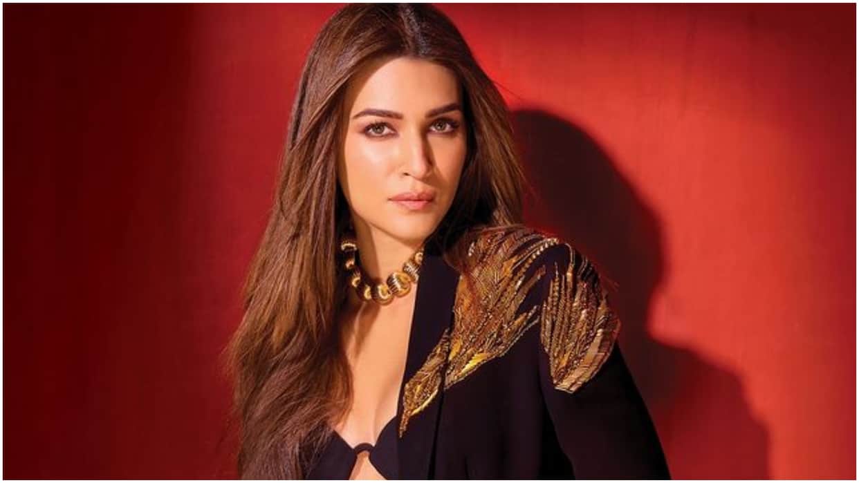 Do Patti actress Kriti Sanon recently revealed she still have a joint account with her father Rahul Sanon
