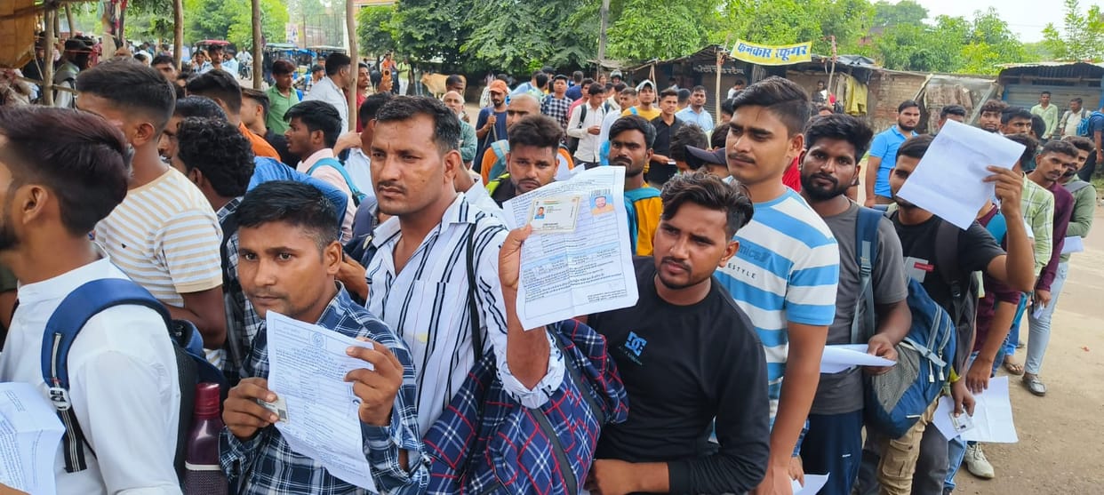 Second day update of Sipahi Bharti Exam Uttar Pradesh.