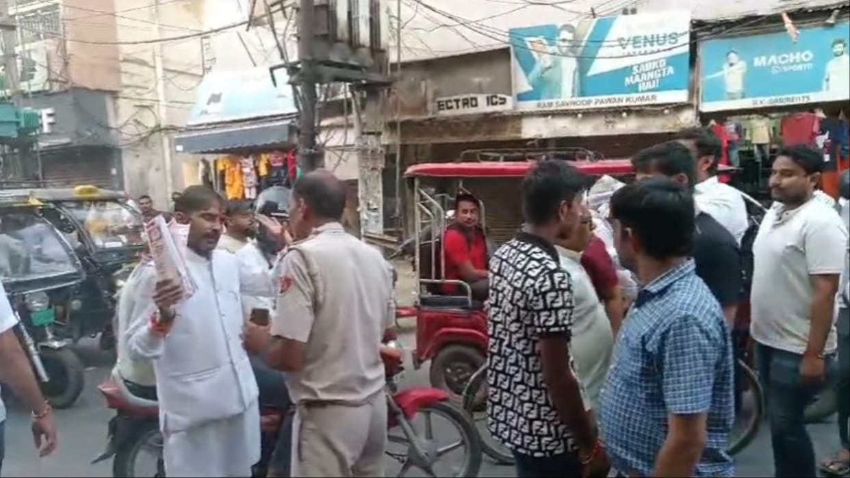Haryana: Tension, sloganeering, debate between BJP and Congress workers in Rohtak