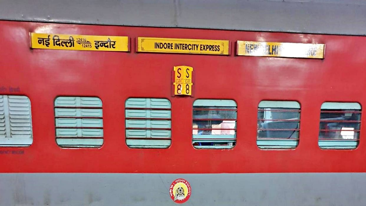 Indore-New Delhi tri-weekly train will not run from 7th to 16th September
