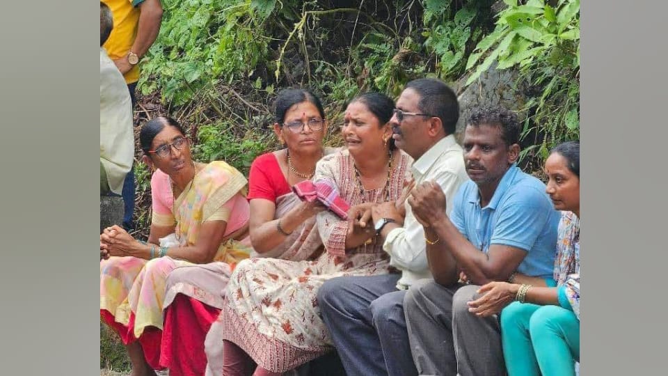 Nepal Bus Accident Tourists had come to visit from Bhusaval in Maharashtra